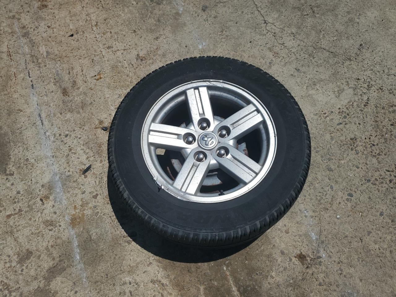 2007 Dodge Dakota Slt VIN: 1D7HW42N37S137536 Lot: 68782585