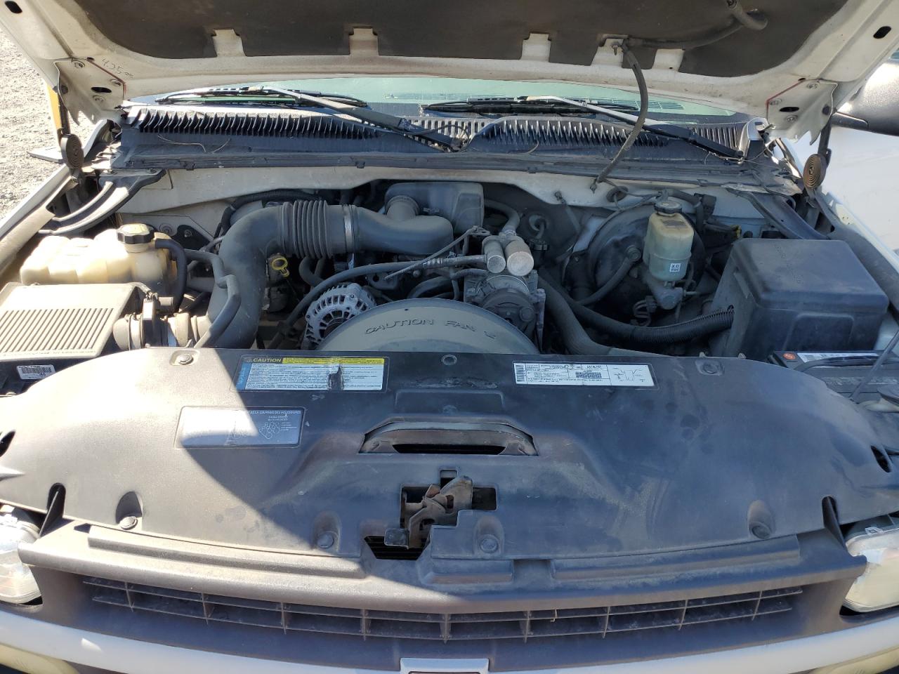 2001 Chevrolet Silverado C1500 VIN: 1GCEC14W41Z188472 Lot: 69961395
