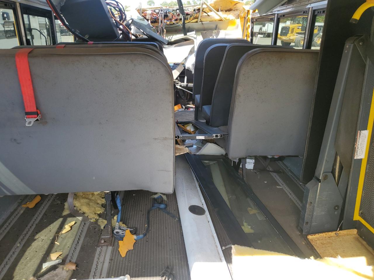 2010 Chevrolet Express G3500 VIN: 1GB6G2AG9A1136432 Lot: 70141545