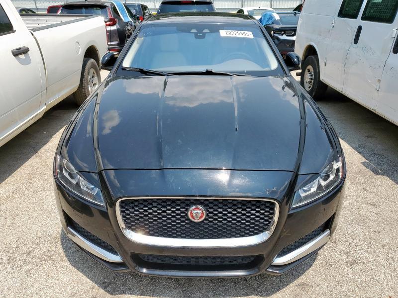 2017 JAGUAR XF PREMIUM  