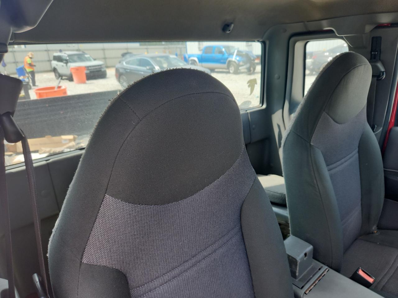 2002 Ford Ranger Super Cab VIN: 1FTYR44V22PB31043 Lot: 69373795