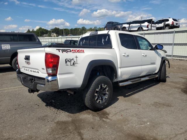  TOYOTA TACOMA 2016 Белы