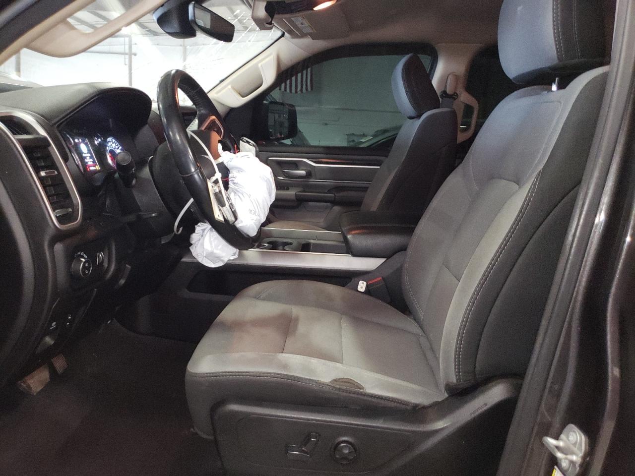 1C6SRFBT9LN192851 2020 Ram 1500 Big Horn/Lone Star