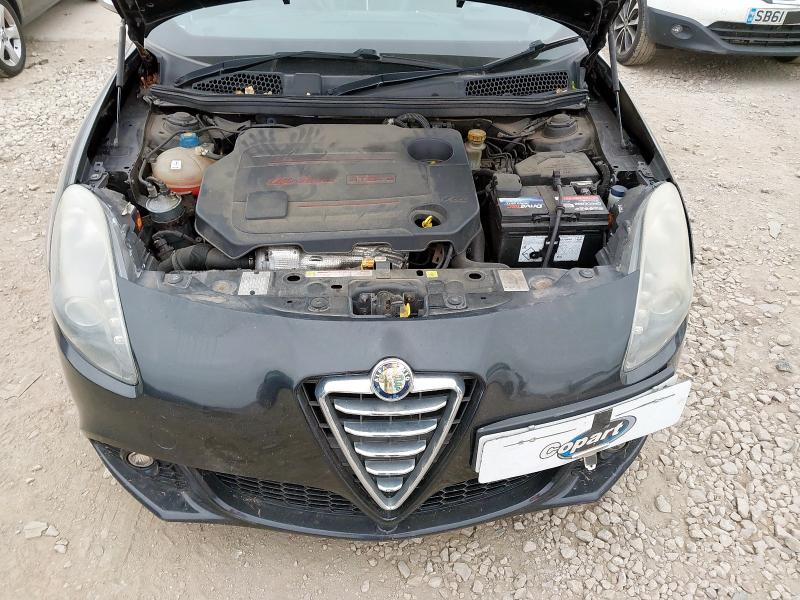 2011 ALFA ROMEO GIULIETTA VELOCE JTDM-2 