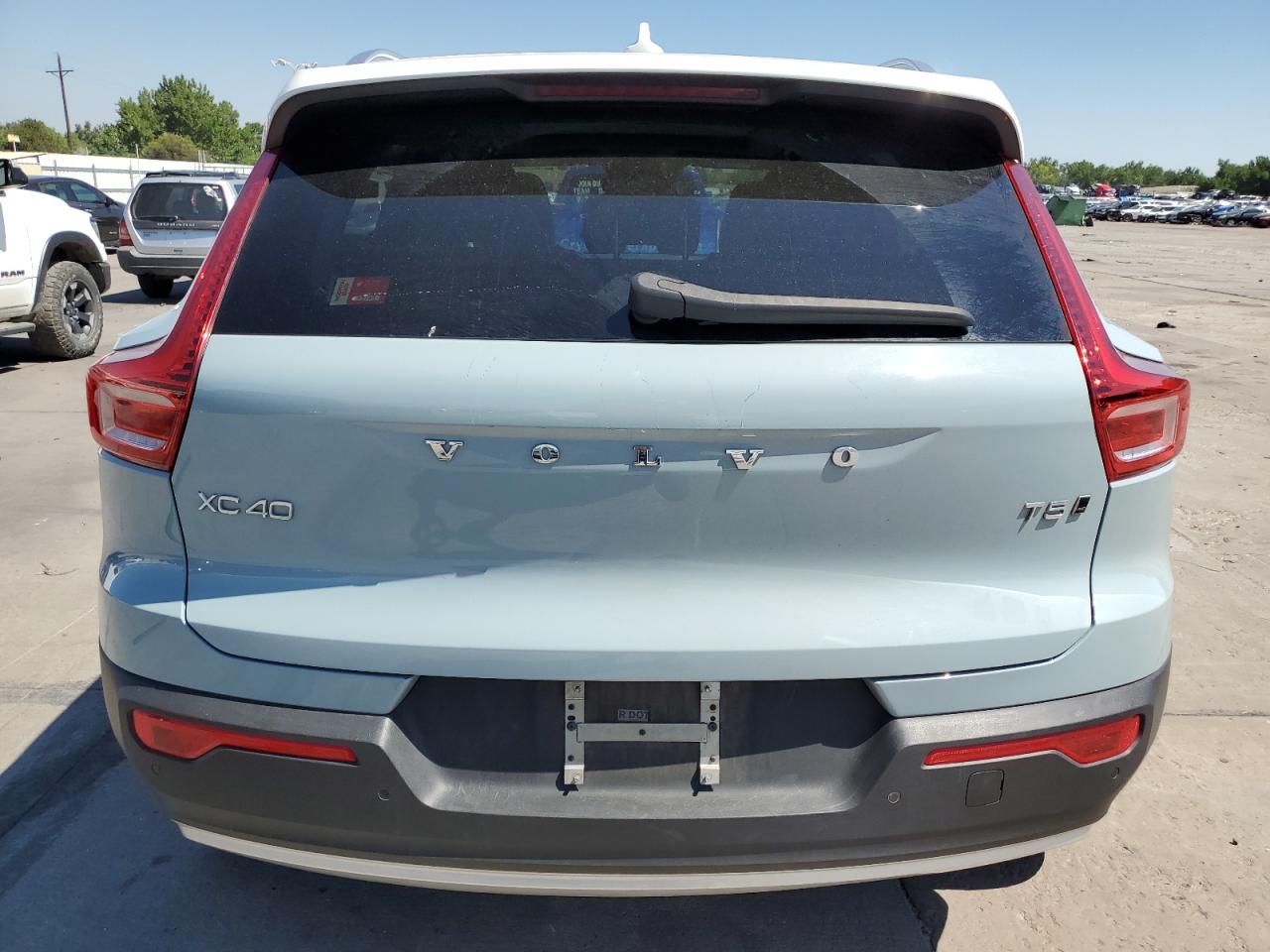 2019 Volvo Xc40 T5 Momentum VIN: YV4162UK8K2051180 Lot: 68670265