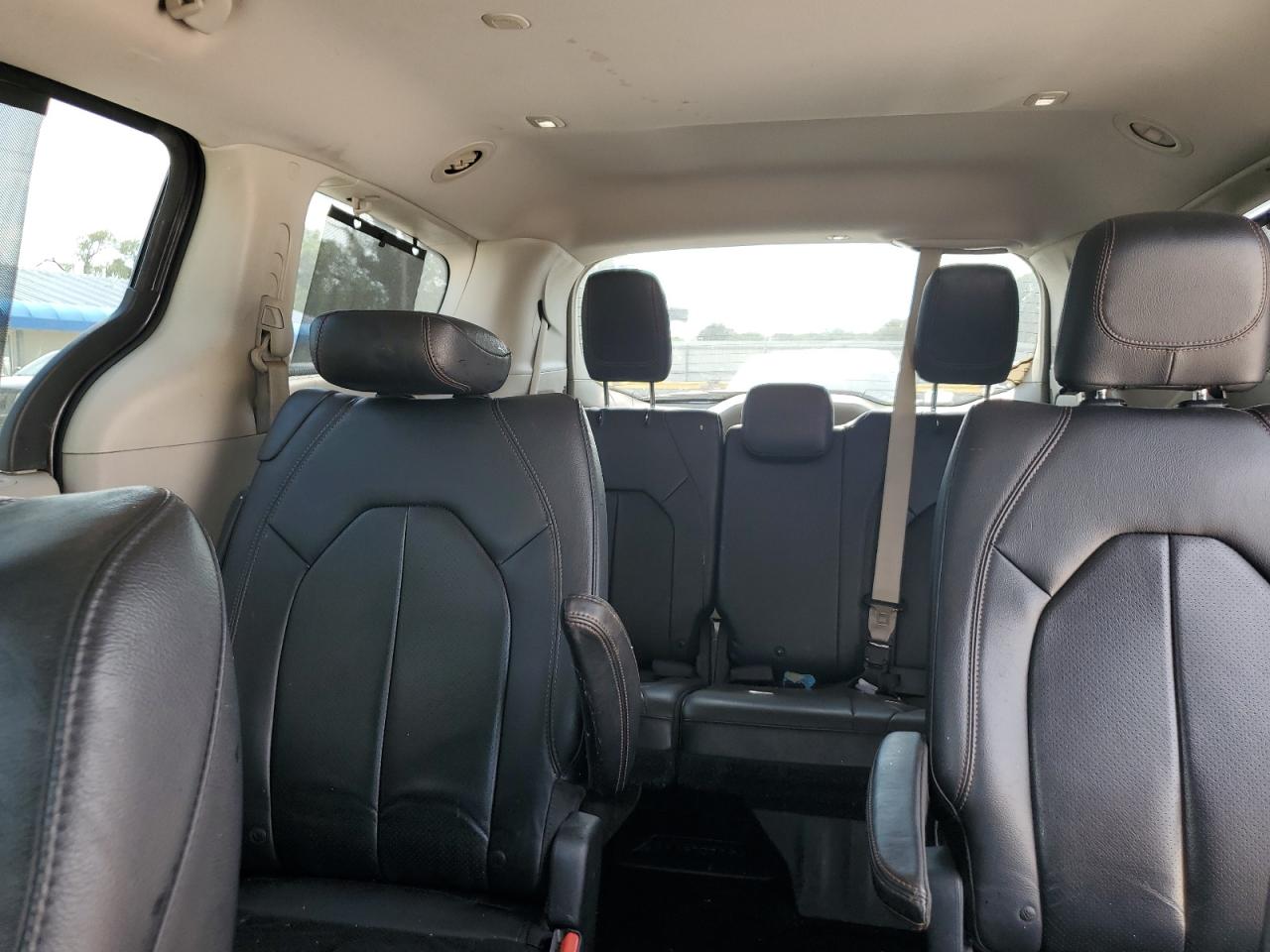 2018 Chrysler Pacifica Touring L VIN: 2C4RC1BG6JR119595 Lot: 68509285