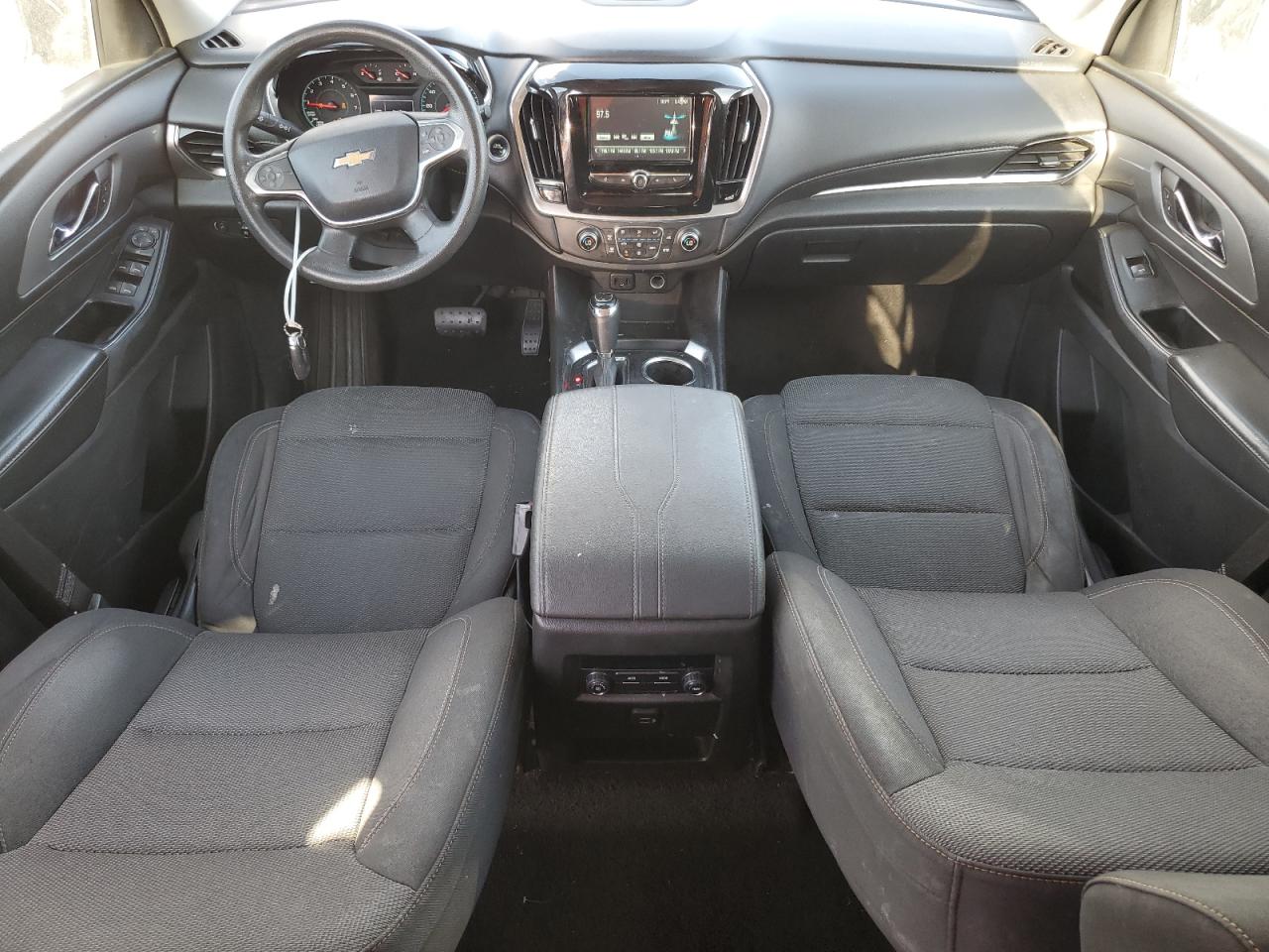 2019 Chevrolet Traverse Ls VIN: 1GNEVFKW6KJ220548 Lot: 68095105