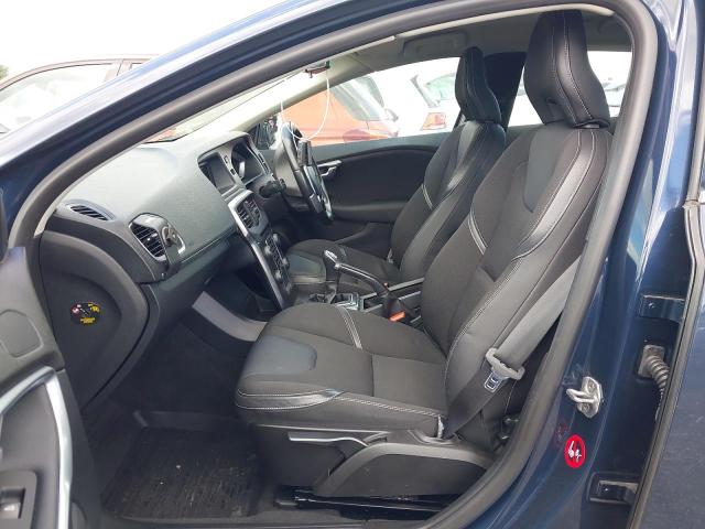 2013 VOLVO V40 SE D2