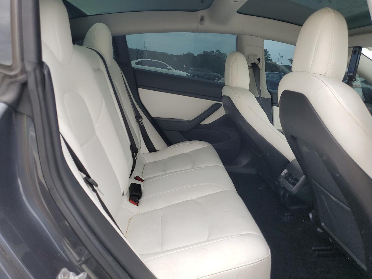 2019 Tesla Model 3 VIN: 5YJ3E1EB9KF447655 Lot: 70415185