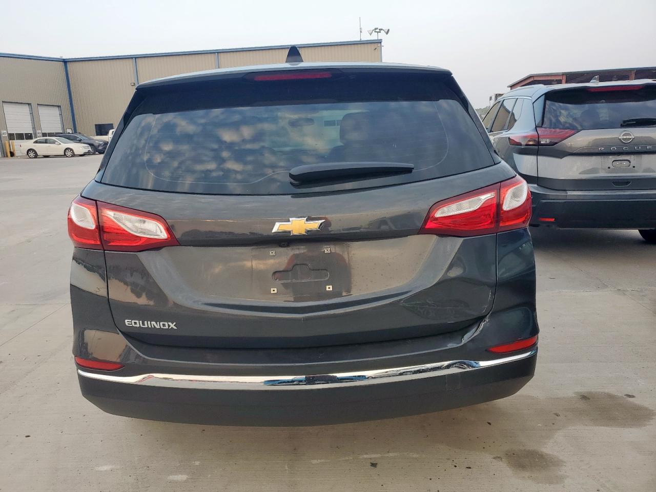 2018 Chevrolet Equinox Ls VIN: 2GNAXHEV8J6333002 Lot: 70587165