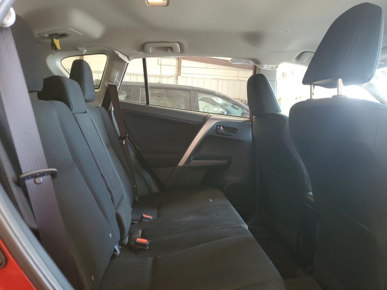 2017 Toyota Rav4 Le VIN: JTMBFREV8HJ154266 Lot: 68327615