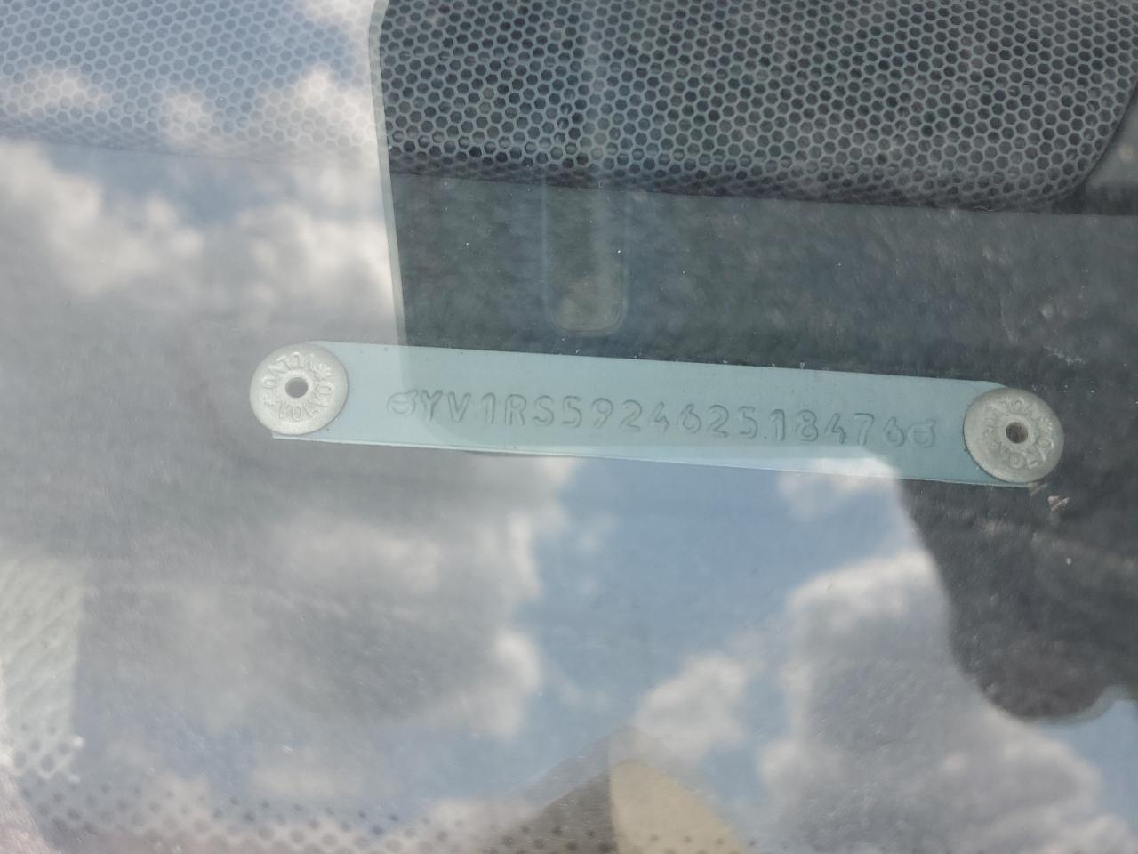 2006 Volvo S60 2.5T VIN: YV1RS592462518476 Lot: 53882755