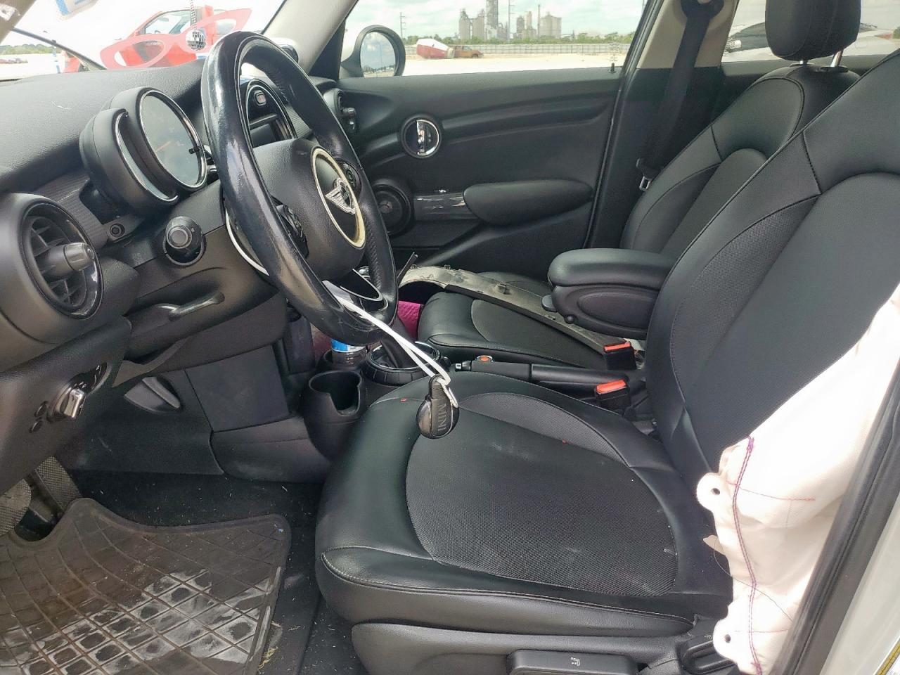 2016 Mini Cooper VIN: WMWXU1C5XG2D09974 Lot: 70390915