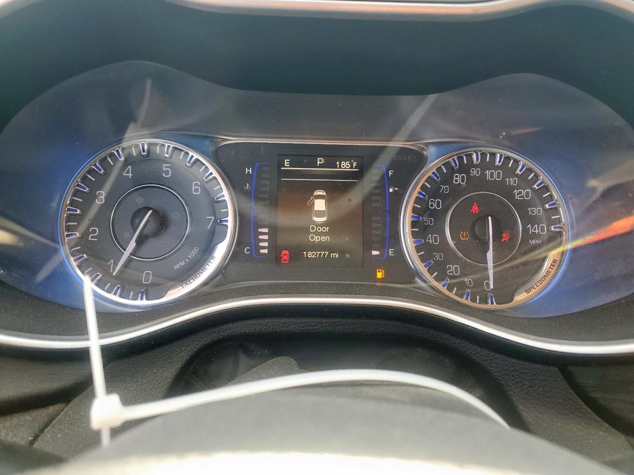 2015 Chrysler 200 Limited VIN: 1C3CCCAB6FN697003 Lot: 69600045