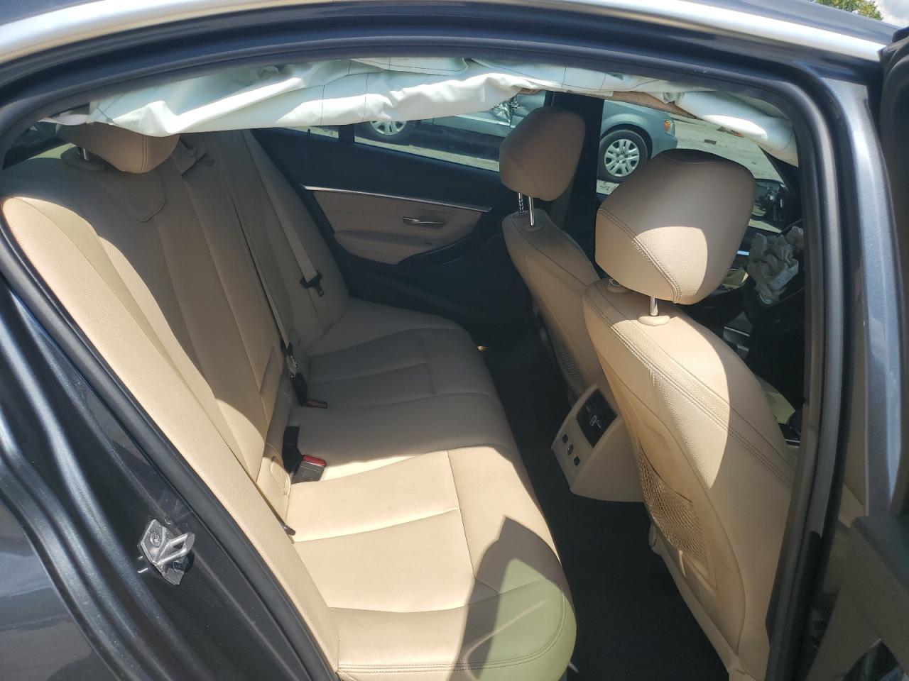 2017 BMW 330 Xi VIN: WBA8D9G52HNU59183 Lot: 69498555