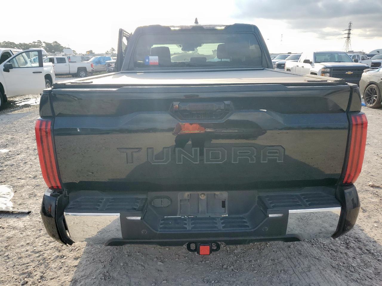 2022 Toyota Tundra Crewmax Sr VIN: 5TFLA5AB9NX011500 Lot: 67072315