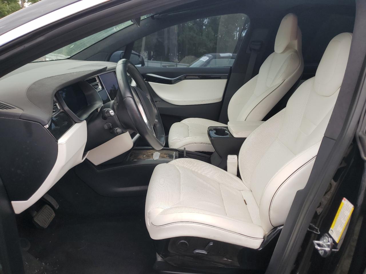 2017 Tesla Model X VIN: 5YJXCBE26HF041256 Lot: 70309295