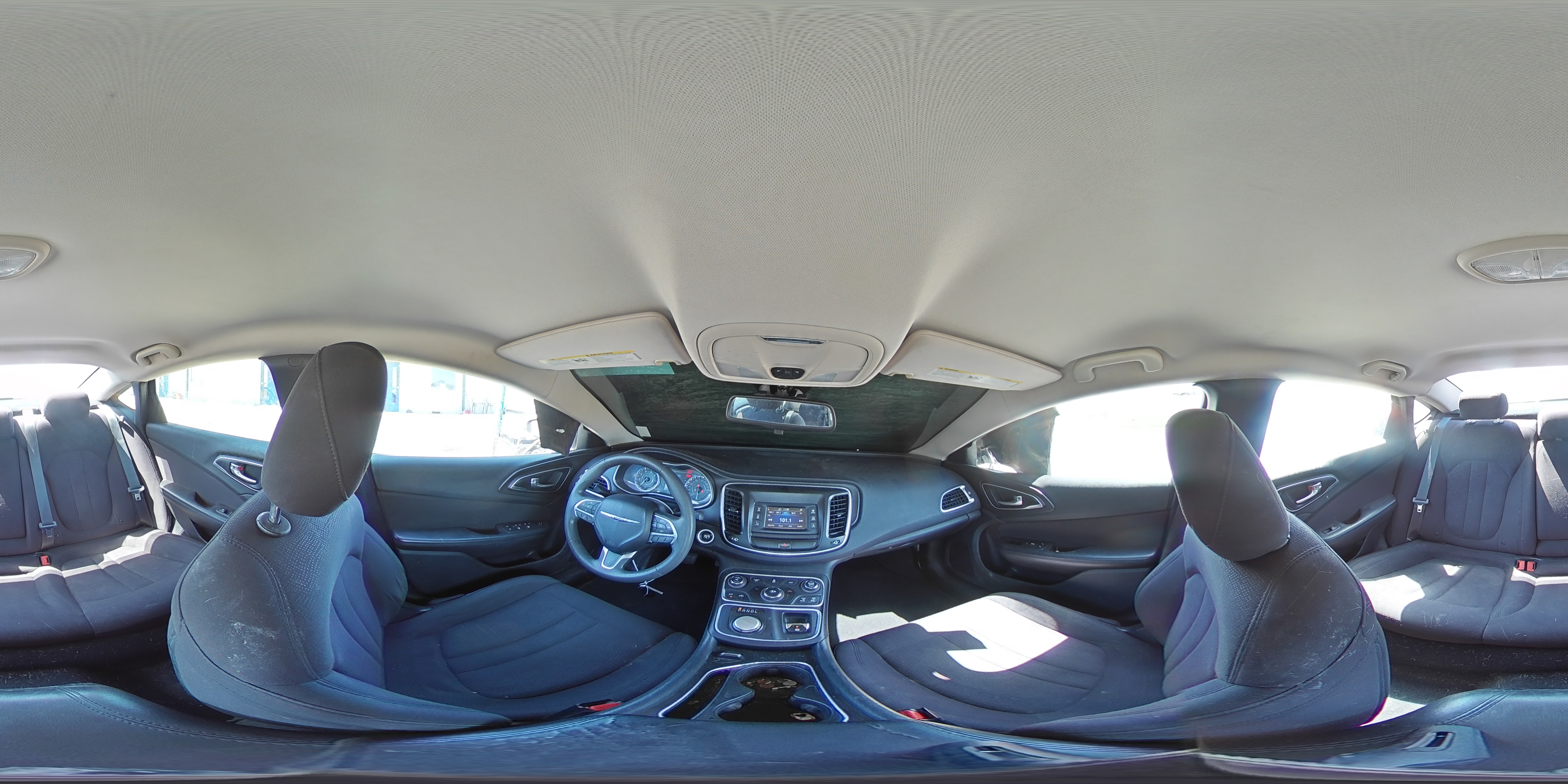 2015 Chrysler 200 Limited VIN: 1C3CCCAB2FN656223 Lot: 69647605