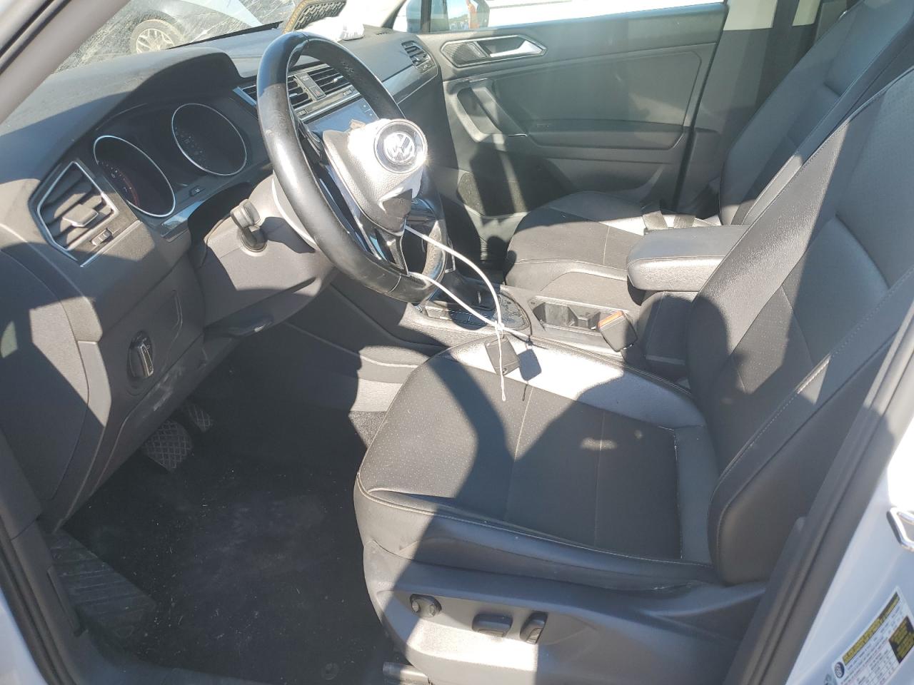 2018 Volkswagen Tiguan Se VIN: 3VV3B7AX8JM073838 Lot: 70138255