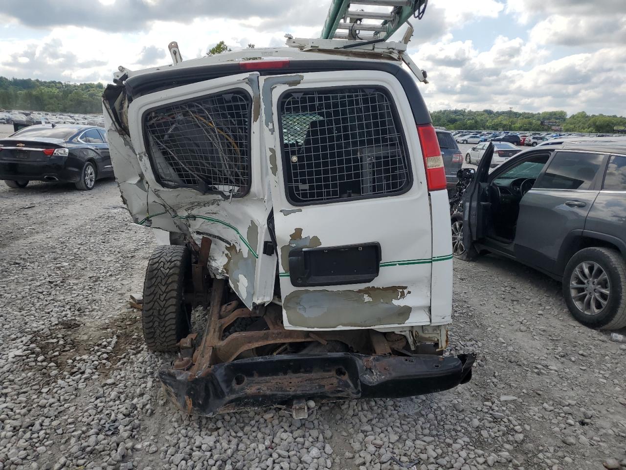 2008 Chevrolet Express G1500 VIN: 1GCFG15X381175754 Lot: 69229885