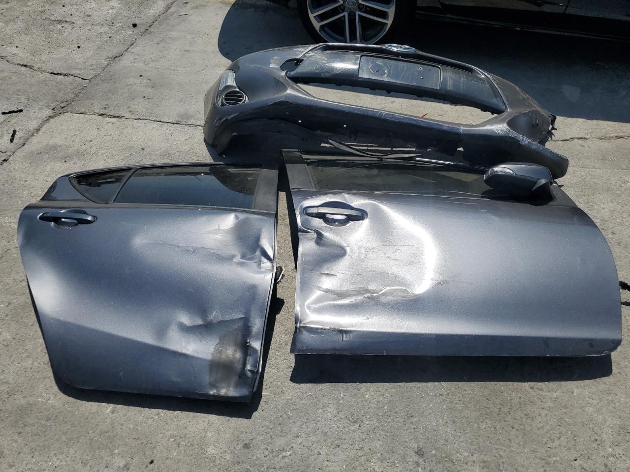 2015 Toyota Prius C VIN: JTDKDTB32F1105213 Lot: 68975745