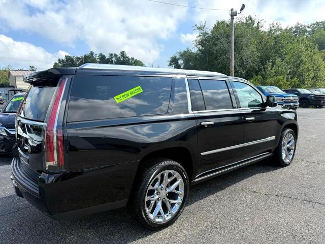 Parquets CADILLAC ESCALADE 2017 Czarny