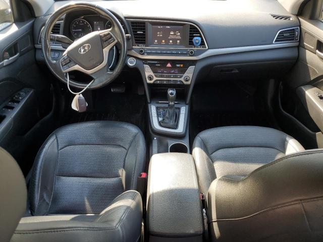  HYUNDAI ELANTRA 2017 Серебристый