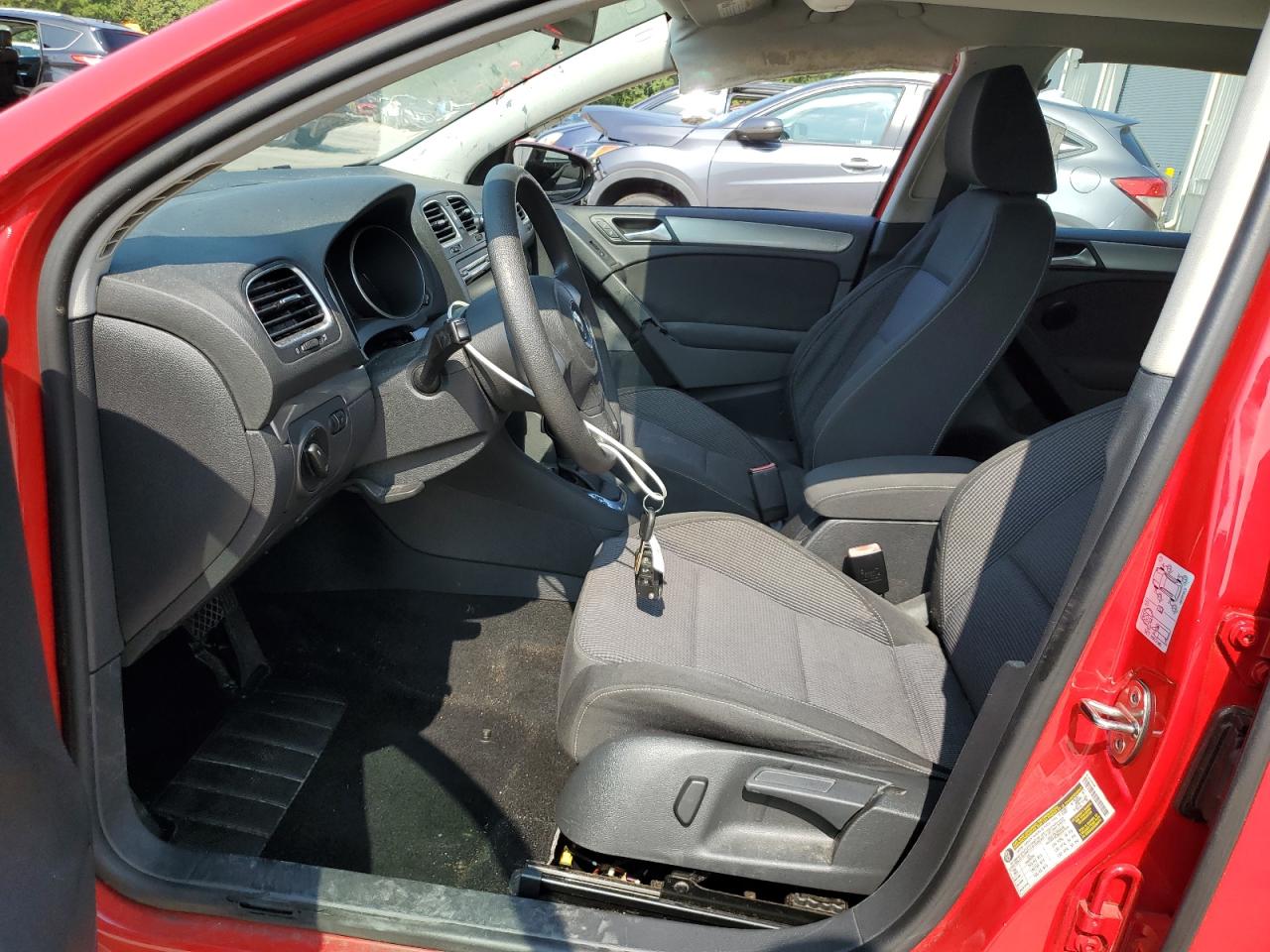 2014 Volkswagen Golf VIN: WVWDB7AJ9EW011093 Lot: 69064595