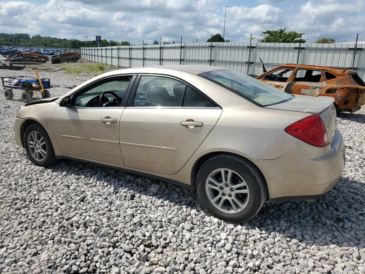 2006 Pontiac G6 Se1 gold sedan gas 1G2ZG558464249518 photo #3