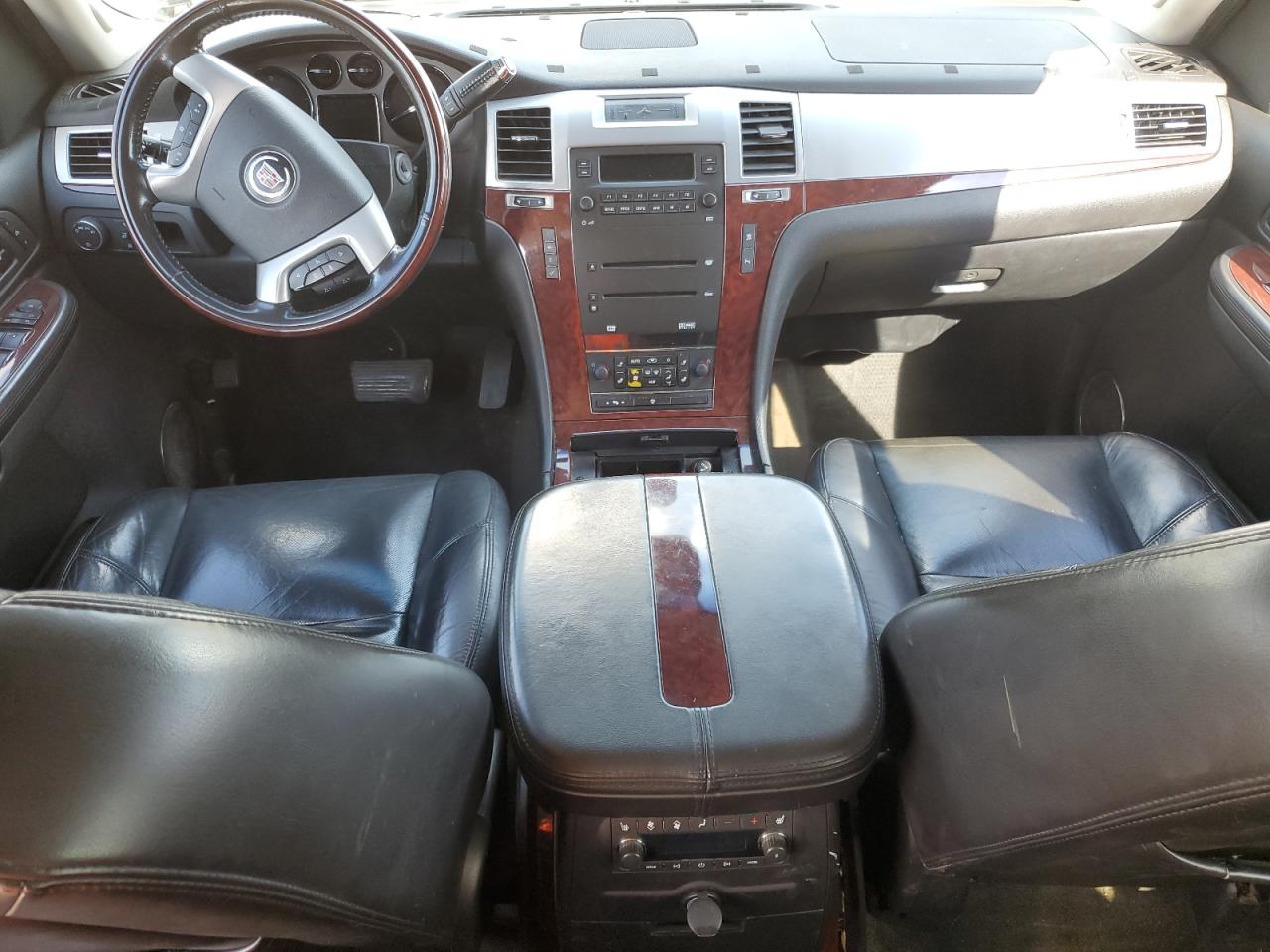 2007 Cadillac Escalade Esv VIN: 1GYFK66817R260265 Lot: 70755915