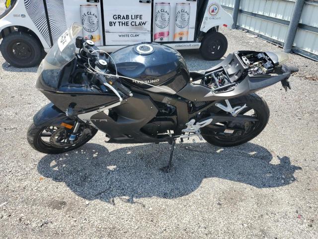 2013 HYOSUNG GT250 R  