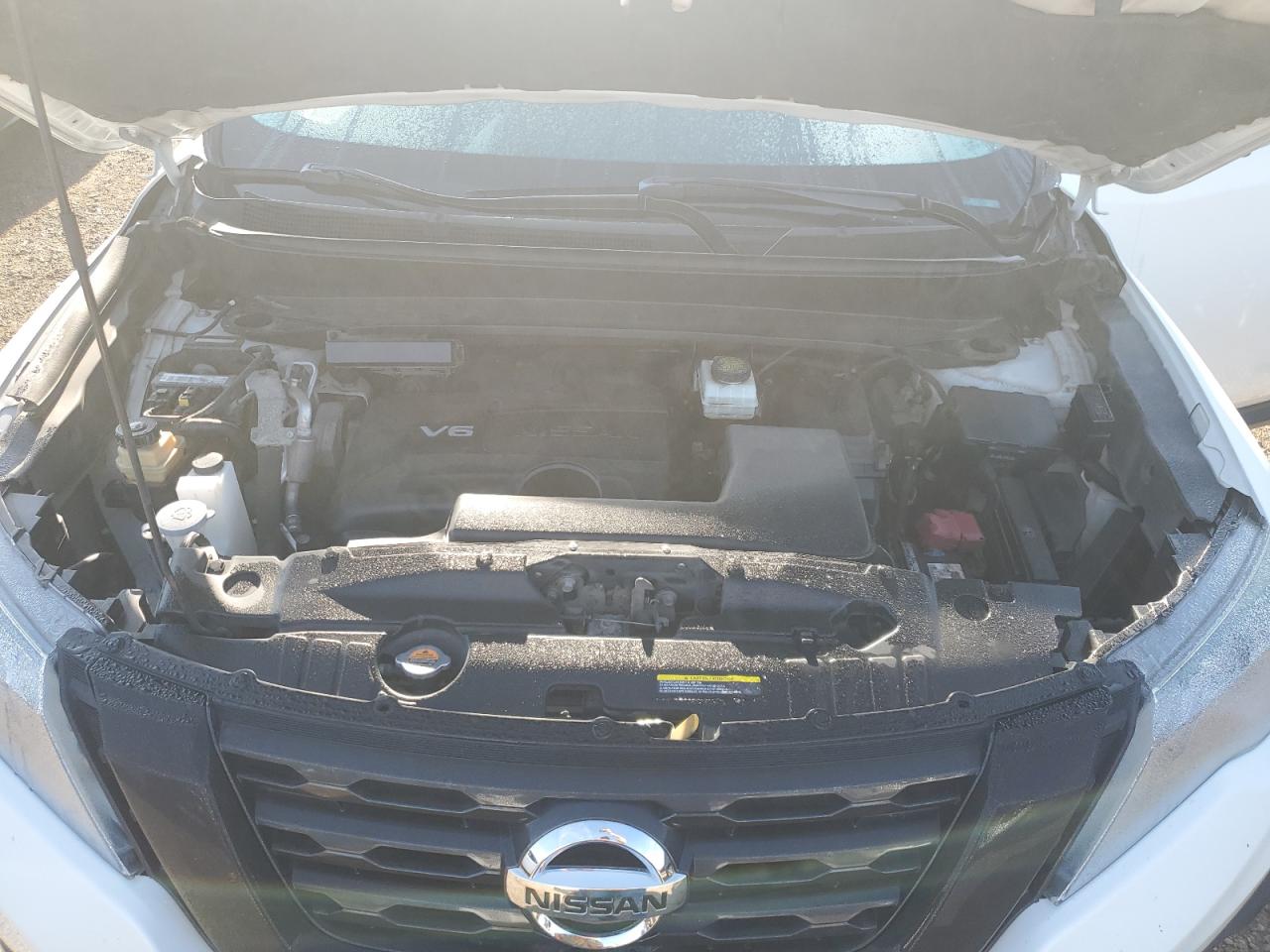 2018 Nissan Pathfinder S VIN: 5N1DR2MM6JC657431 Lot: 69639665