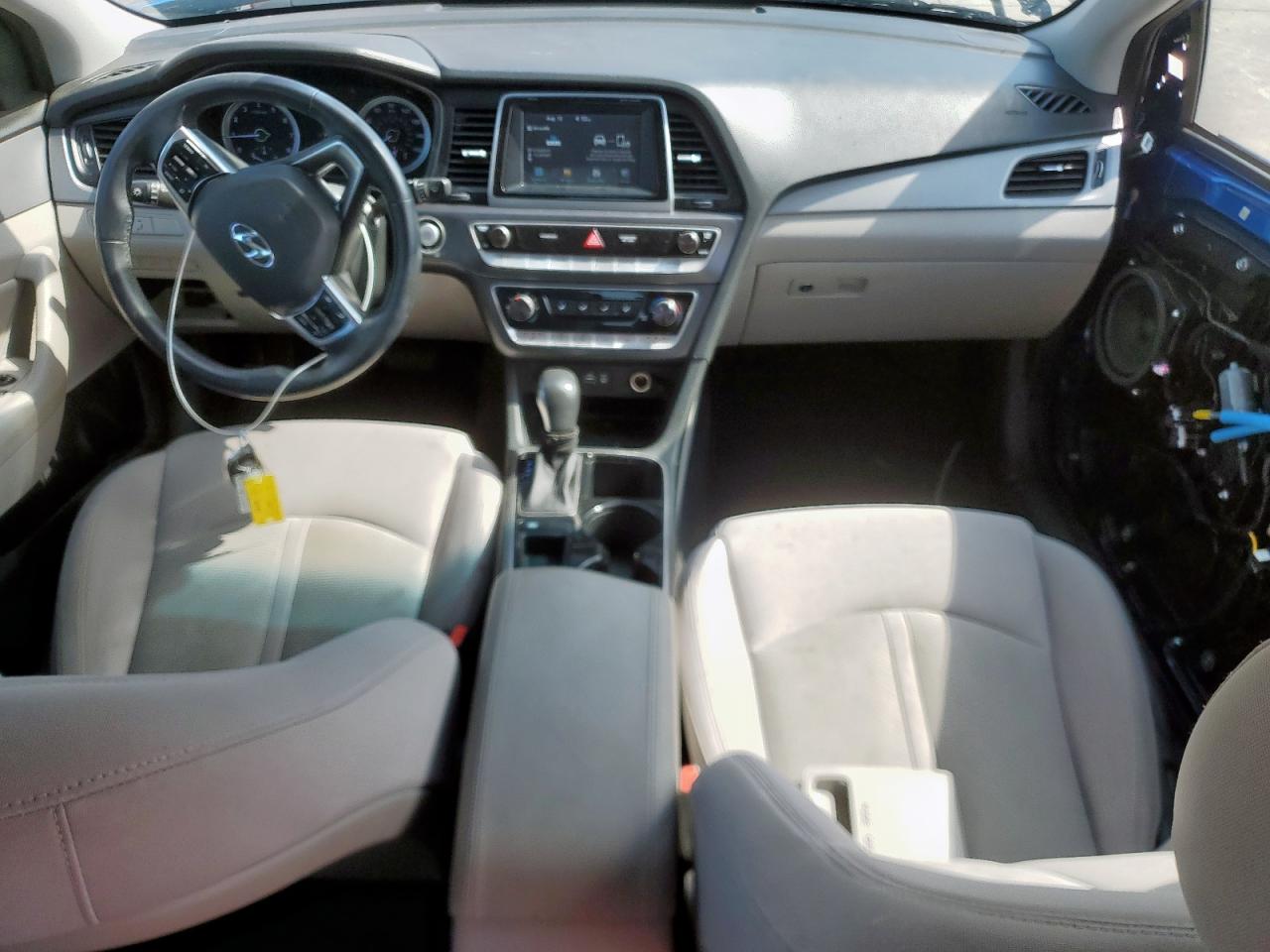 2018 Hyundai Sonata Sport VIN: 5NPE34AF2JH665588 Lot: 68681265