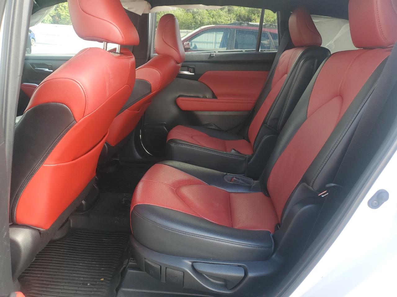 2022 Toyota Highlander Xse VIN: 5TDJZRBH2NS199171 Lot: 69432635