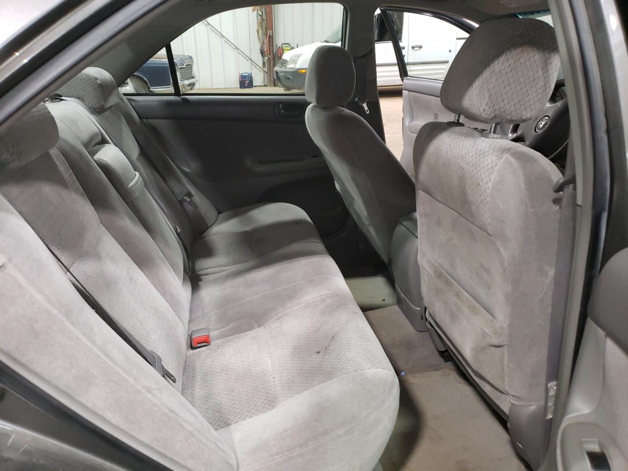 2003 Toyota Camry Le VIN: 4T1BE32K93U744134 Lot: 70332795