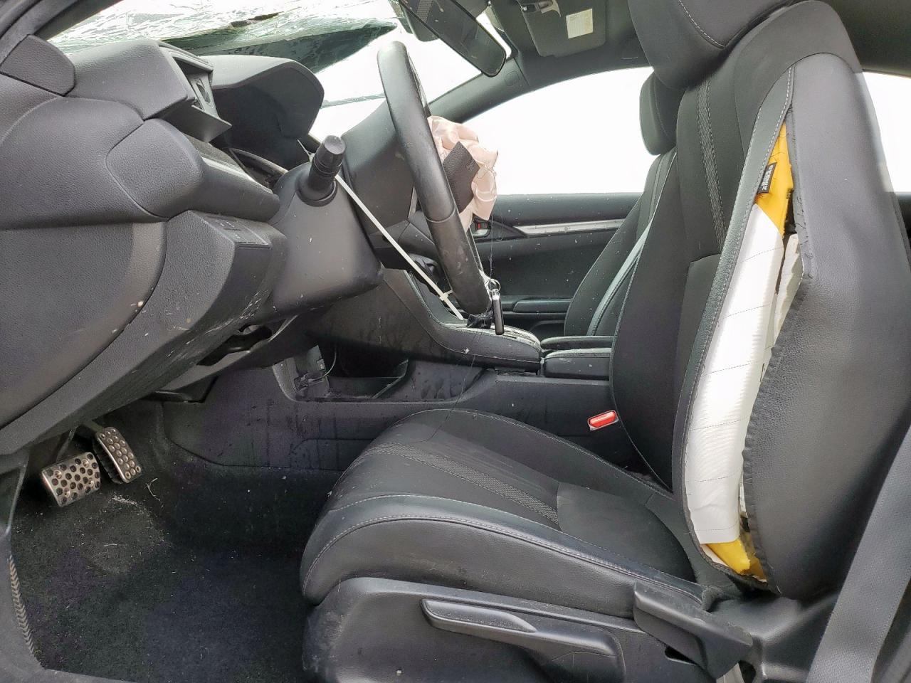 2020 Honda Civic Sport VIN: 19XFC2F8XLE006586 Lot: 67929685