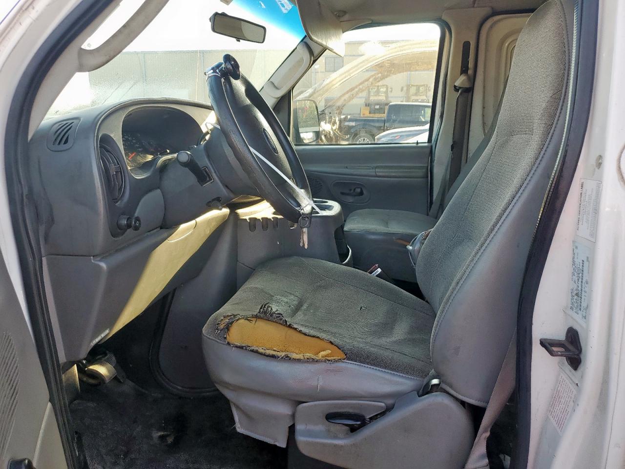 2004 Ford Econoline E250 Van VIN: 1FTNE24L64HB22344 Lot: 69236695