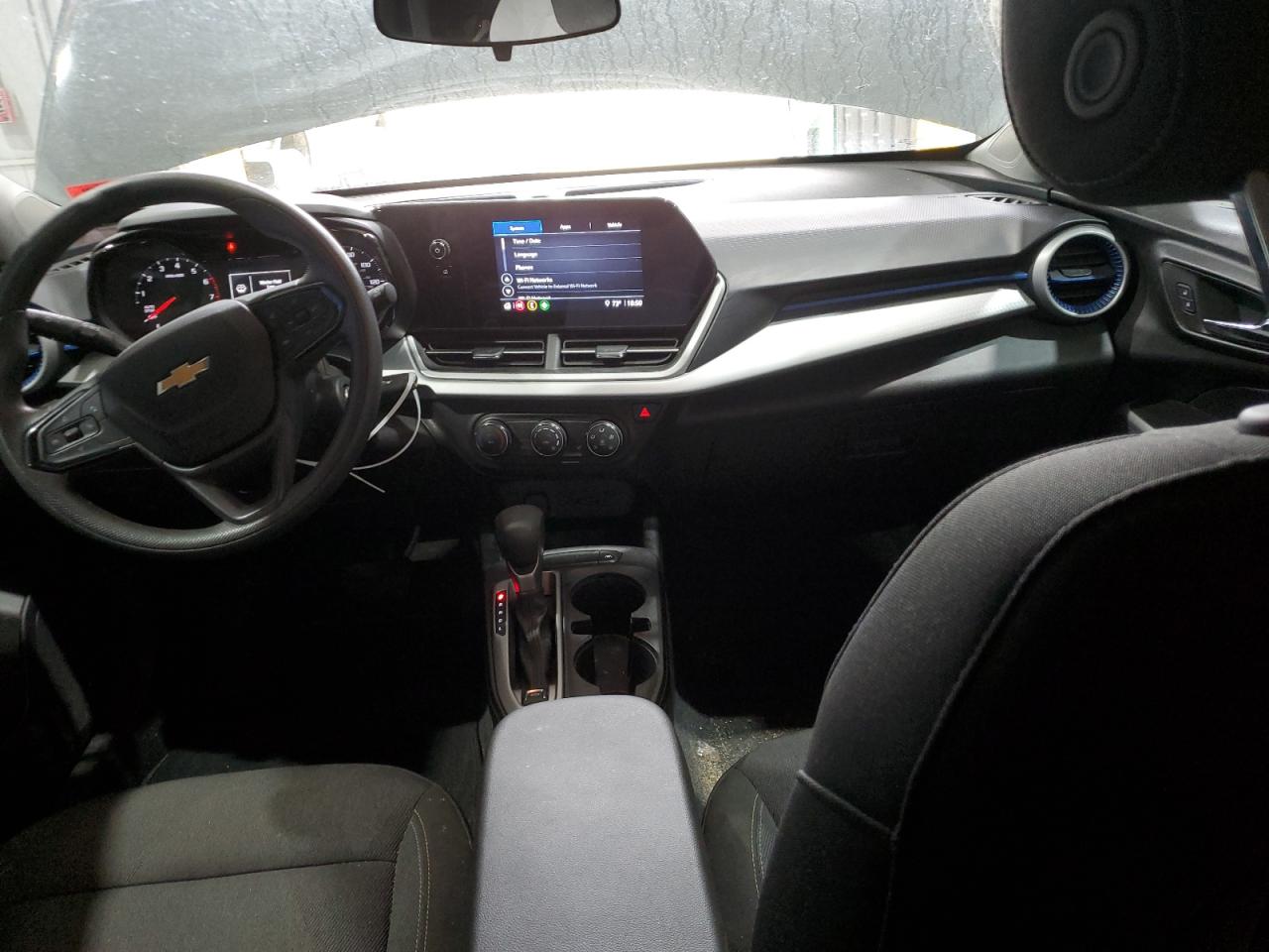 2025 Chevrolet Trax Ls VIN: KL77LFEP6SC116946 Lot: 70751665