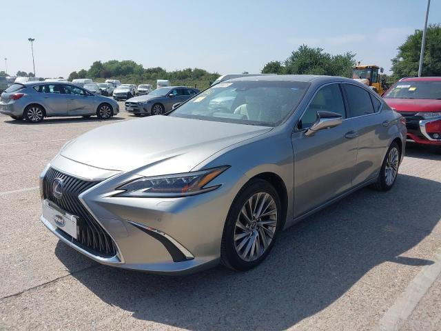 2019 LEXUS ES 300H TAKUMI CVT  for sale at Copart SANDWICH