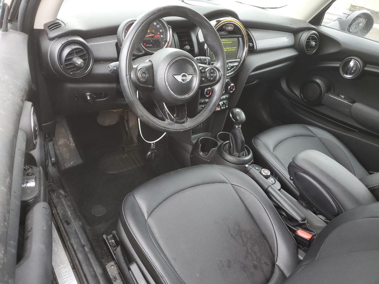 WMWXP5C58J2G61490 2018 Mini Cooper