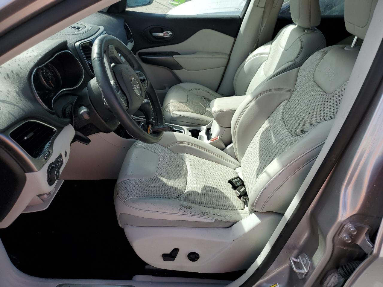 2019 Jeep Cherokee Limited VIN: 1C4PJLDB8KD123243 Lot: 67972115