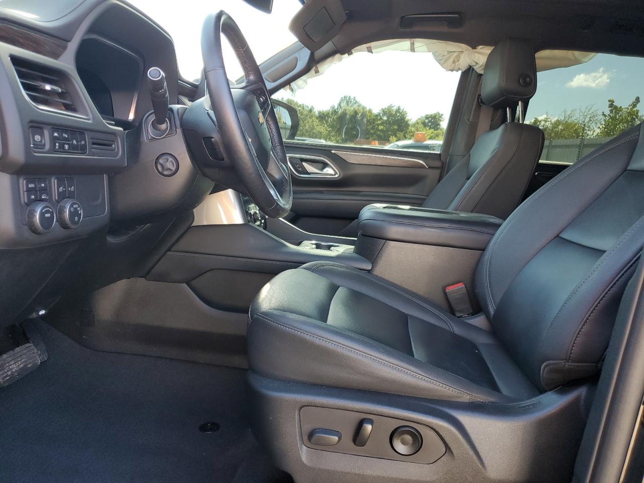 2022 Chevrolet Suburban K1500 Lt VIN: 1GNSKCKD5NR310255 Lot: 69681975