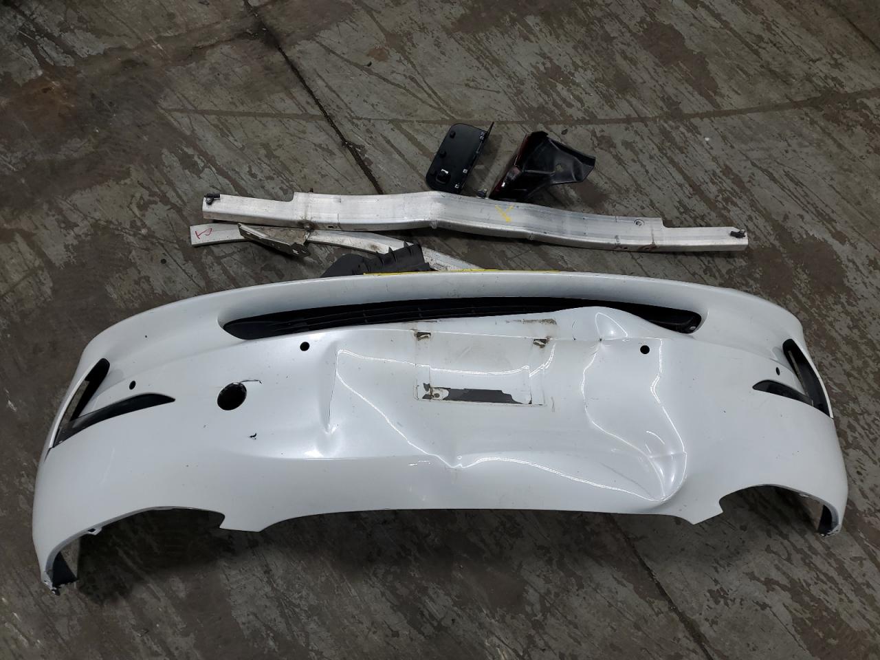 2018 Tesla Model 3 VIN: 5YJ3E1EB1JF097954 Lot: 69448505