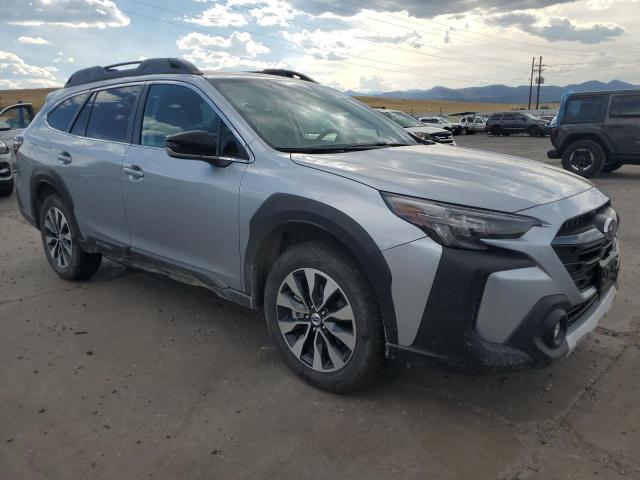  SUBARU OUTBACK 2024 Серебристый