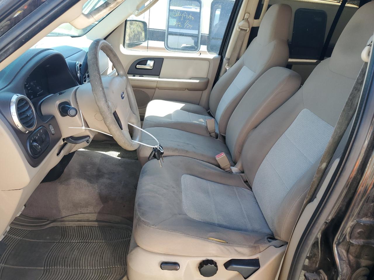 2004 Ford Expedition Xlt VIN: 1FMFU16L14LA78633 Lot: 68011355