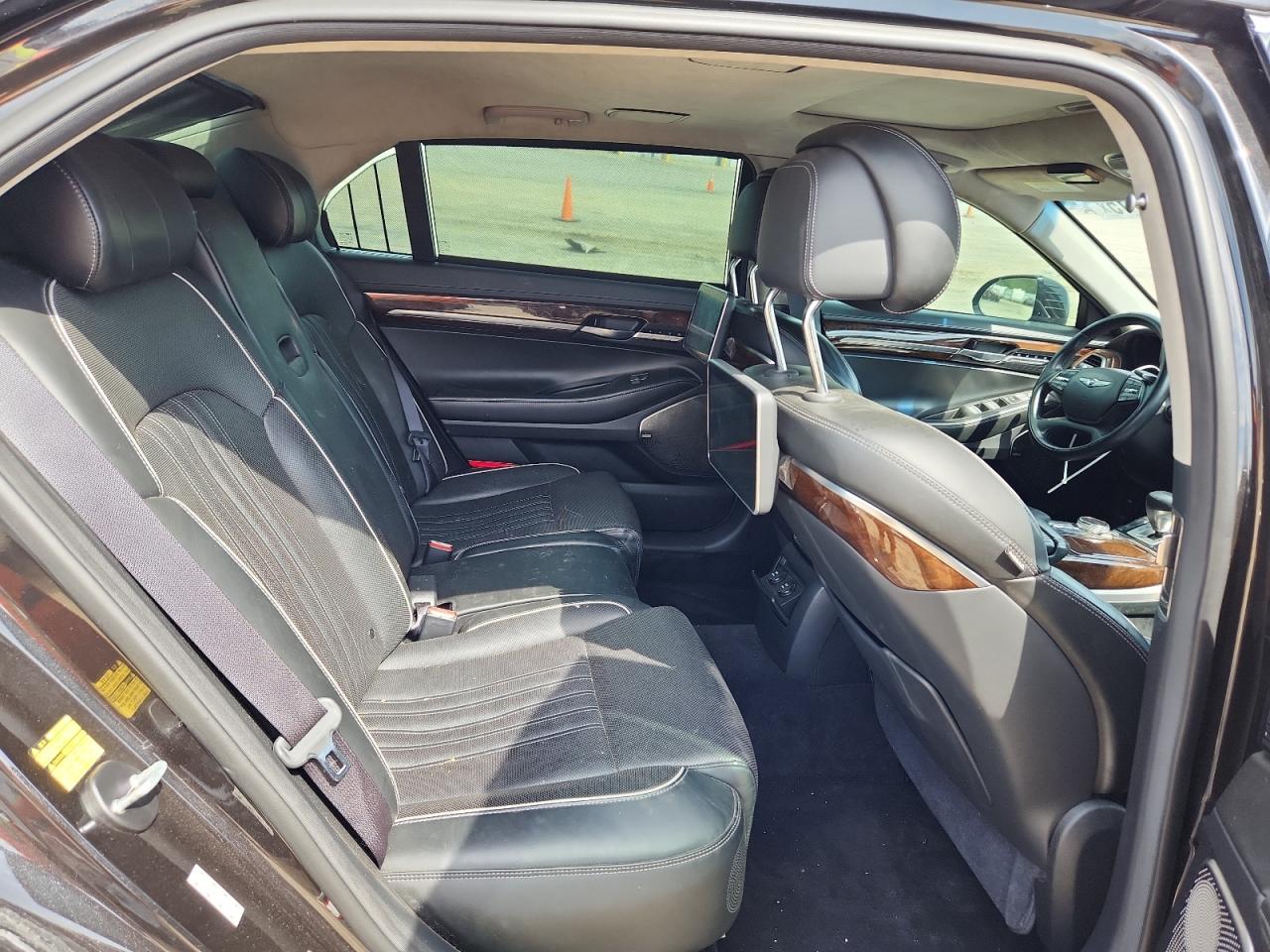 2018 Genesis G90 Ultimate VIN: KMHG54JH9JU039624 Lot: 71069715
