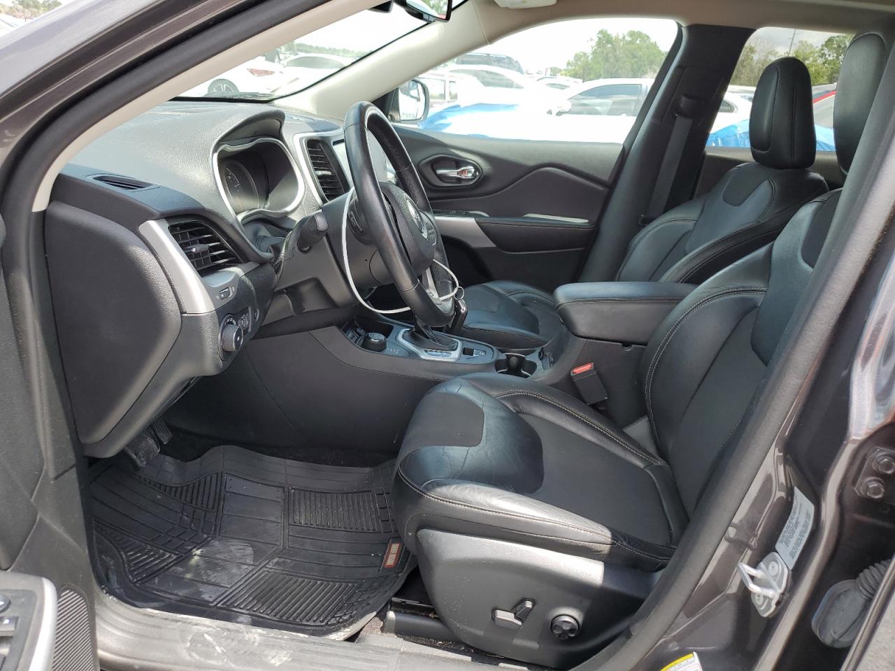 2018 Jeep Cherokee Latitude Plus VIN: 1C4PJMLX9JD502866 Lot: 69350955