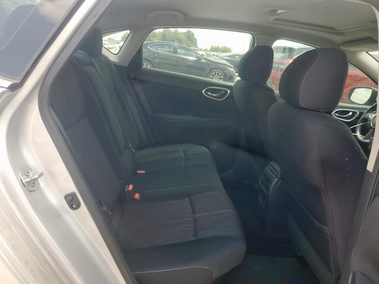 2017 Nissan Sentra S VIN: 3N1AB7AP8HY208571 Lot: 70333945