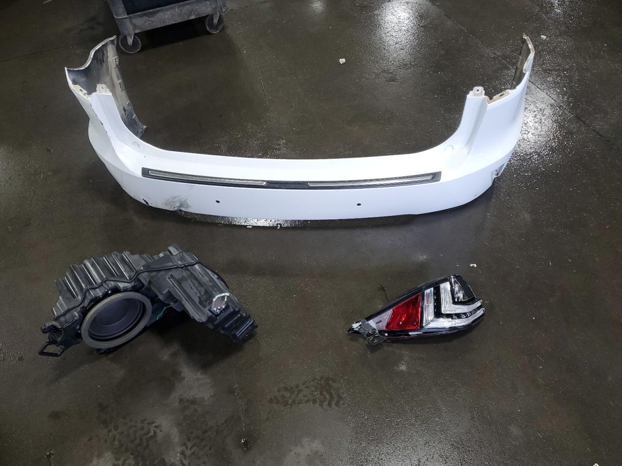 2017 Lexus Rx 350 Base VIN: 2T2BZMCA9HC120189 Lot: 70128335