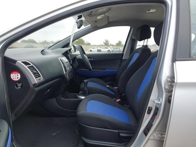 2009 HYUNDAI I20 COMFOR